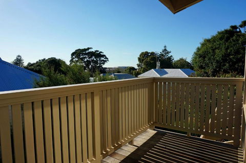 Rip Tide - Accommodation Port Macquarie 1