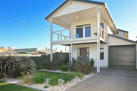 Sunset At Snapper Point - Accommodation Port Macquarie 0