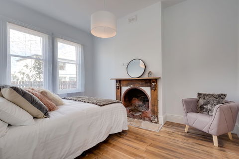 White Room Apartments - Accommodation Port Macquarie 4