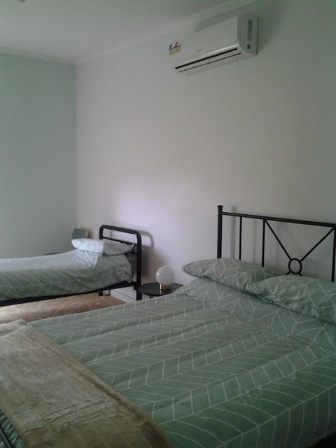 Hilltop Escape B&B - Accommodation Port Macquarie 5