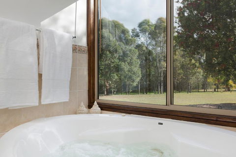 Windsors Edge Cottage Rothbury - Accommodation Port Macquarie 4