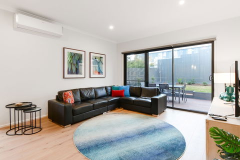 Boutique Stays - Caulfield Central - Accommodation Port Macquarie 3