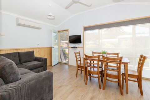 Holiday Haven Lake Tabourie - Accommodation Port Macquarie 4