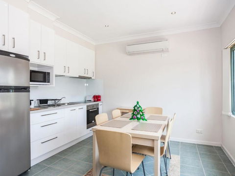 Anglesea River Apartments 2 Bed Unit 2 / 4 - Accommodation Port Macquarie 2