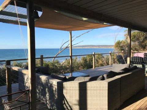 The Beach Shack - Accommodation Port Macquarie 0