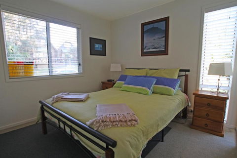 Beach Shack On The Lagoon - Accommodation Port Macquarie 2