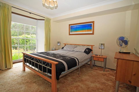 Waterfront On Sandpiper - Accommodation Port Macquarie 5