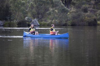 Kickenback Studio - Contemporary Accommodation In The Heart Of Crackenback - Accommodation Port Macquarie 1