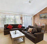 Macadamia Court 2/8 Government Road - Accommodation Port Macquarie