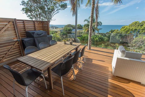 Pambula Family Beach House - Accommodation Port Macquarie 5