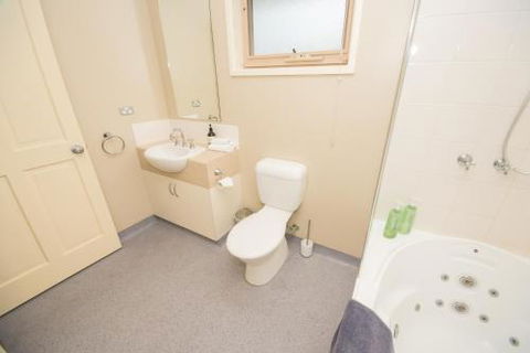 The Pitch - Accommodation Port Macquarie 3