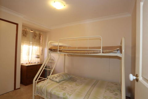Fishermans Delight Waterfront - Accommodation Port Macquarie 6