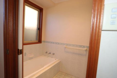 Fishermans Delight Waterfront - Accommodation Port Macquarie 3
