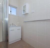 Pacific Units Unit 2 94 Magnus Street - Accommodation Port Macquarie