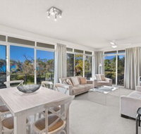 The Helm Unit 1 22 Voyager Close - Accommodation Port Macquarie