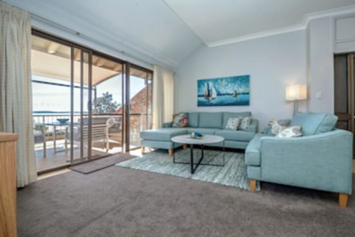 Nelson Bay NSW Accommodation Port Macquarie