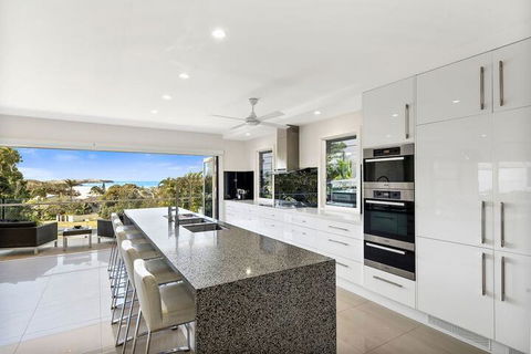 Ultimate Beach House - Accommodation Port Macquarie 5