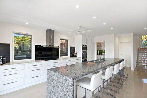 Ultimate Beach House - Accommodation Port Macquarie 6