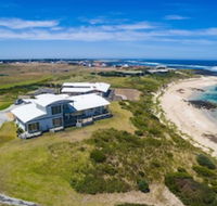 WYTONIA 3 PENTHOUSE - Accommodation Port Macquarie