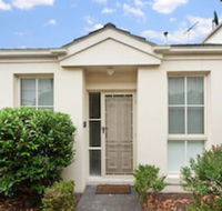 Smart Caulfield Townhouse - Accommodation Port Macquarie