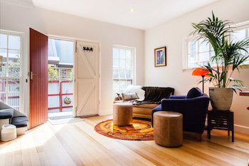 VERA, 1BDR South Melbourne Apartment - Accommodation Port Macquarie 3