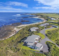 HEARNS BEACHSIDE VILLA 9 - Accommodation Port Macquarie