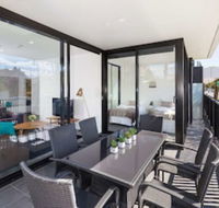 Executive 3 br Caulfield North - Accommodation Port Macquarie