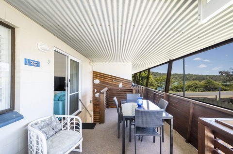 Blue River Apartments - Wooli Ocean - Waterfront - Accommodation Port Macquarie 3