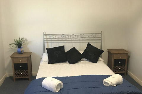Tin Can Bay Budget Accommodation - Accommodation Port Macquarie 6