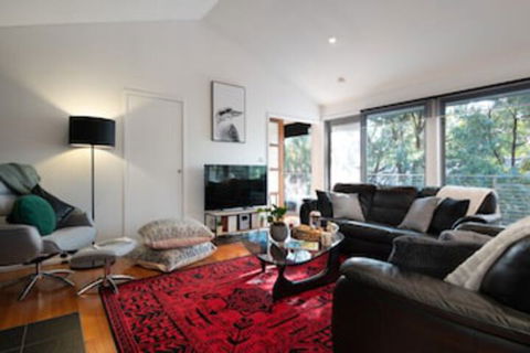 Ahimsa Hepburn - Accommodation Port Macquarie 0