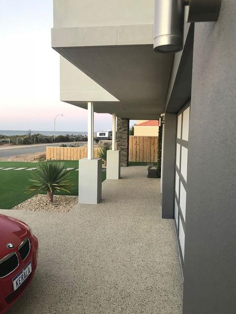 Beach House At SeaScapes - Accommodation Port Macquarie 0