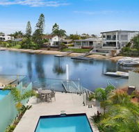Bay Breeze - Accommodation Port Macquarie