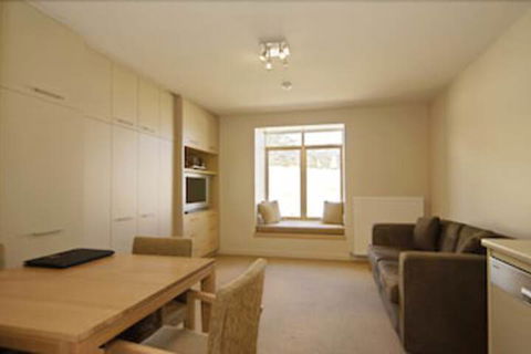 Chalet Hotham 6 - Accommodation Port Macquarie 4
