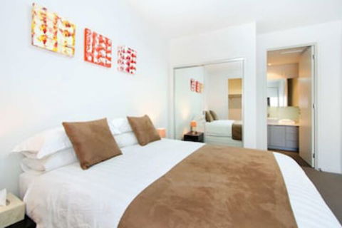 Spacious Bayside Lifestyle - Accommodation Port Macquarie 0