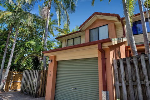 A PERFECT STAY - Mahogany Lodge - Accommodation Port Macquarie 5
