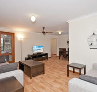 Skippers Rest 27 Government Road - Accommodation Port Macquarie