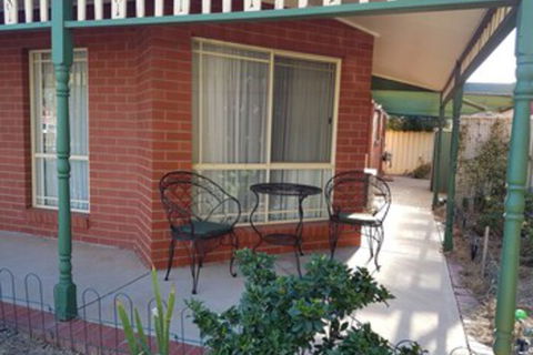 Cobram Cottage - Accommodation Port Macquarie 0