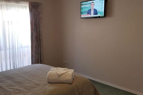 Cobram Cottage - Accommodation Port Macquarie 4
