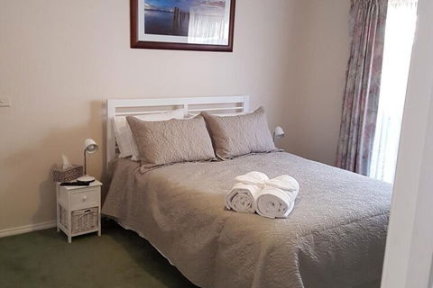Cobram Cottage - Accommodation Port Macquarie 5