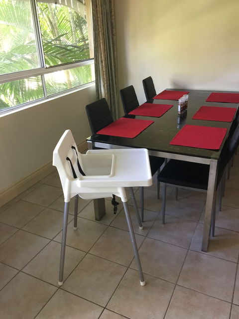 Cairns Golf Course Apartment - Accommodation Port Macquarie 3