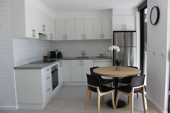 Panorama Views - Bright - Accommodation Port Macquarie 6