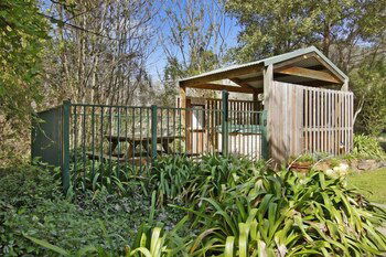 Cedar 6 - Fully Renovated Apartment - Accommodation Port Macquarie 1