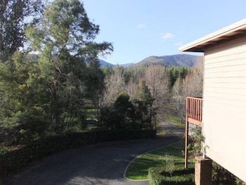 Apple Blossom Retreat - Accommodation Port Macquarie 0