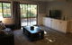 Tudor House - Large Family Home - thumb 4