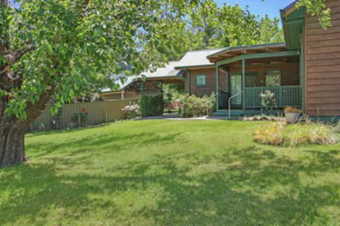 River's Reach - Bright - Accommodation Port Macquarie 0