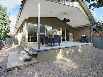 Bright Delight - Modern Luxury - Accommodation Port Macquarie 0