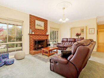 Alpine Mist - Spacious 5 Bedroom Home - Accommodation Port Macquarie 4