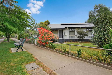 Delany Surprise Pet Friendly House - Accommodation Port Macquarie 4