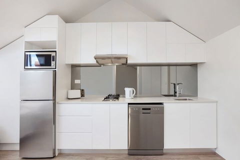 Bondi Beach Studios - Accommodation Port Macquarie 3