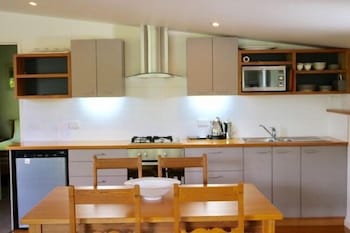 Bright Woodlands Retreat - Accommodation Port Macquarie 5